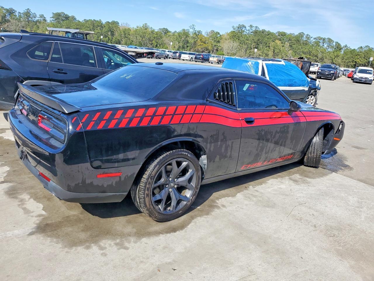 2020 Dodge Challenger Sxt - zdjęcie 3