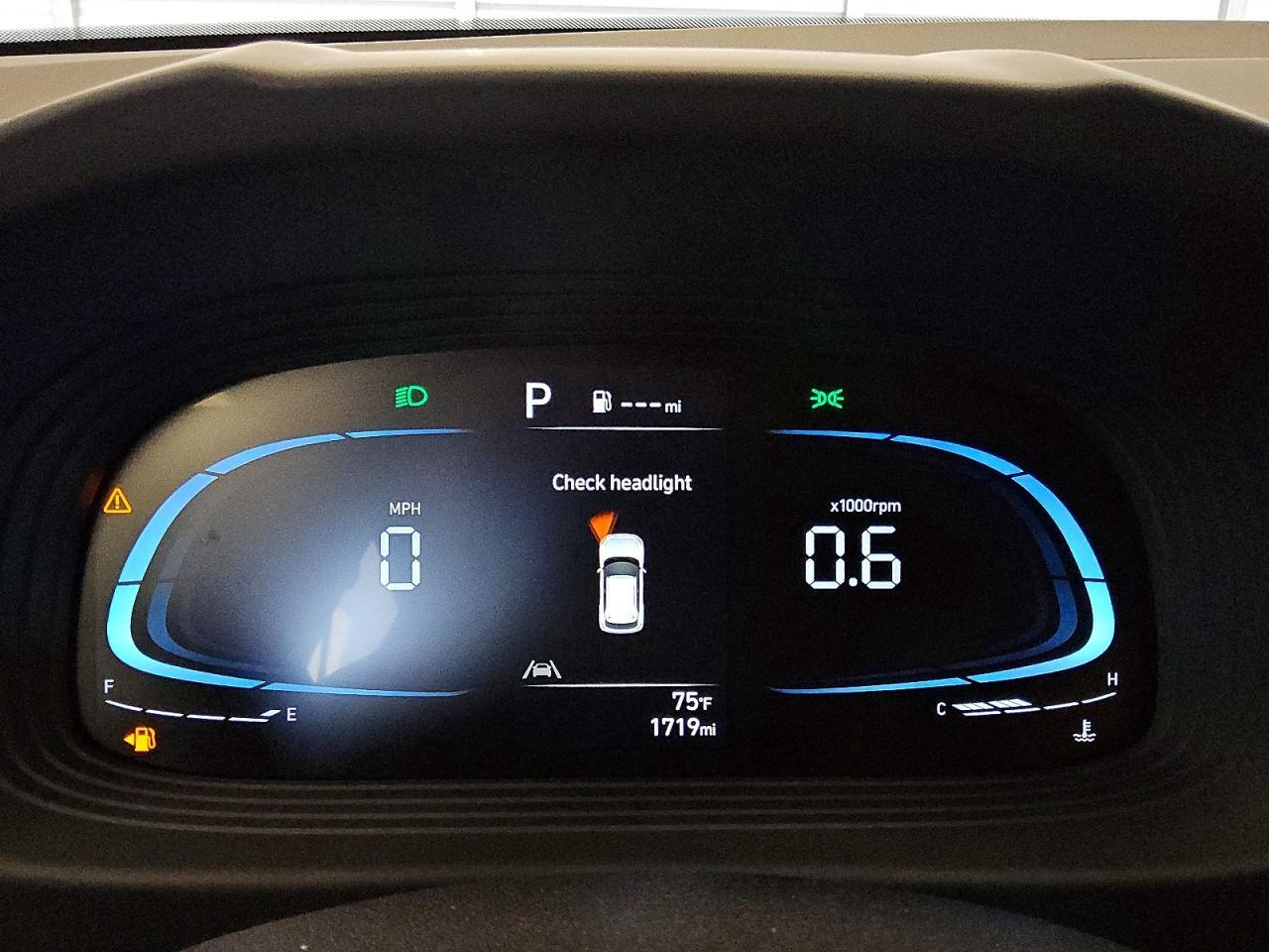 2026 Hyundai Venue Sel - zdjęcie 9