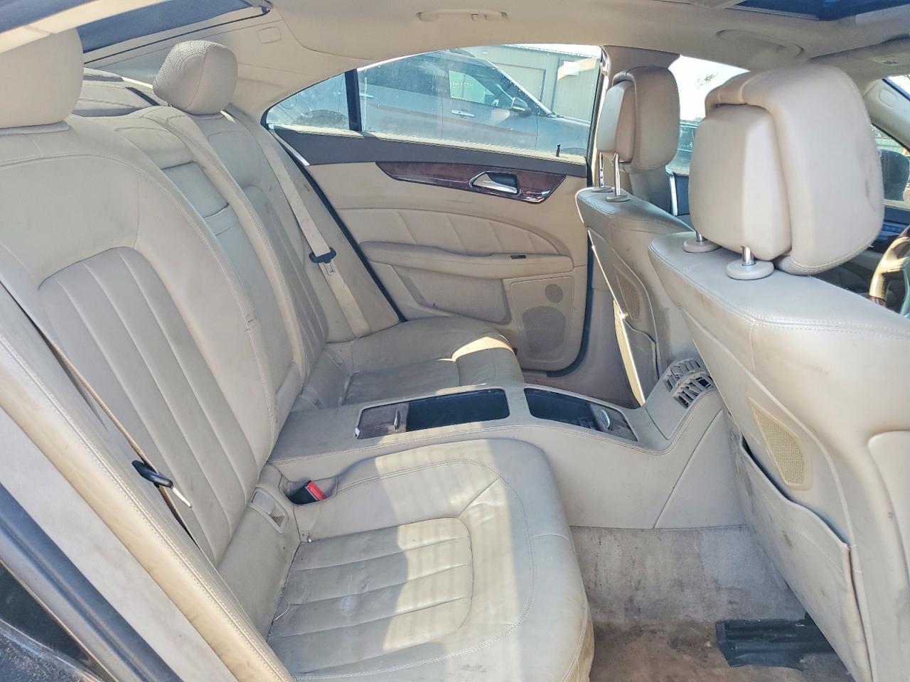 2013 Mercedes-Benz Cls 550 4Matic - zdjęcie 10