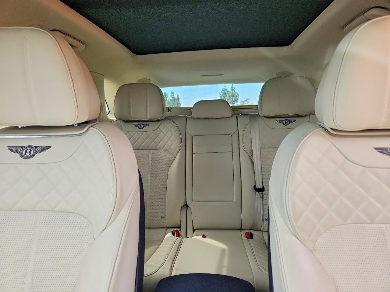 2018 Bentley Bentayga - zdjęcie 10