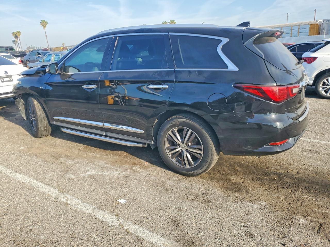 2019 Infiniti Qx60 Luxe - zdjęcie 2