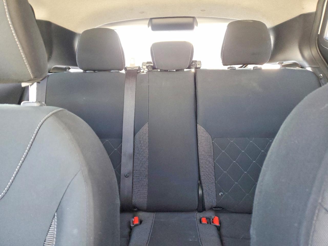 2019 Nissan Kicks S - zdjęcie 10