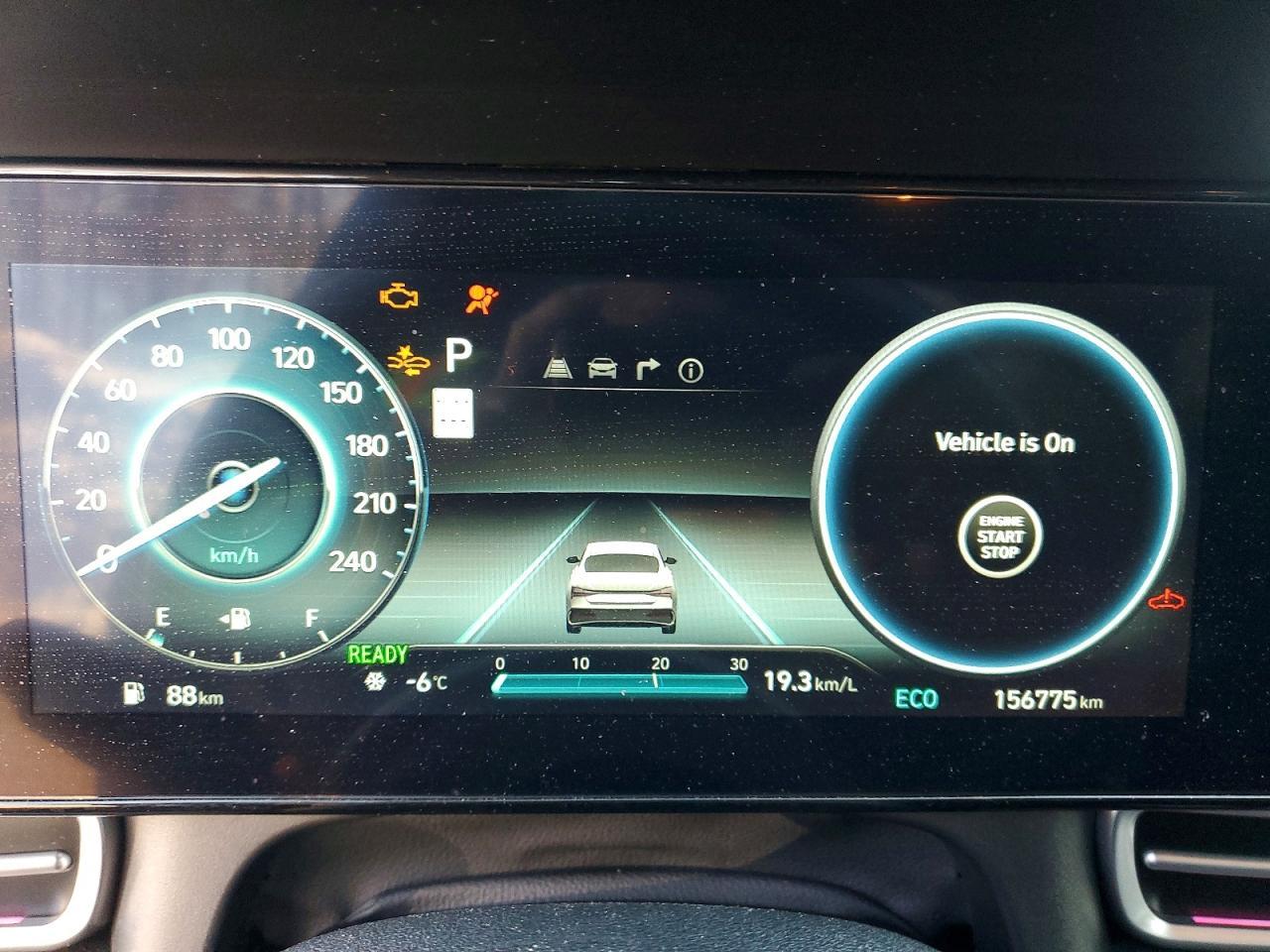 2024 Hyundai Elantra Hybrid Limited - zdjęcie 9