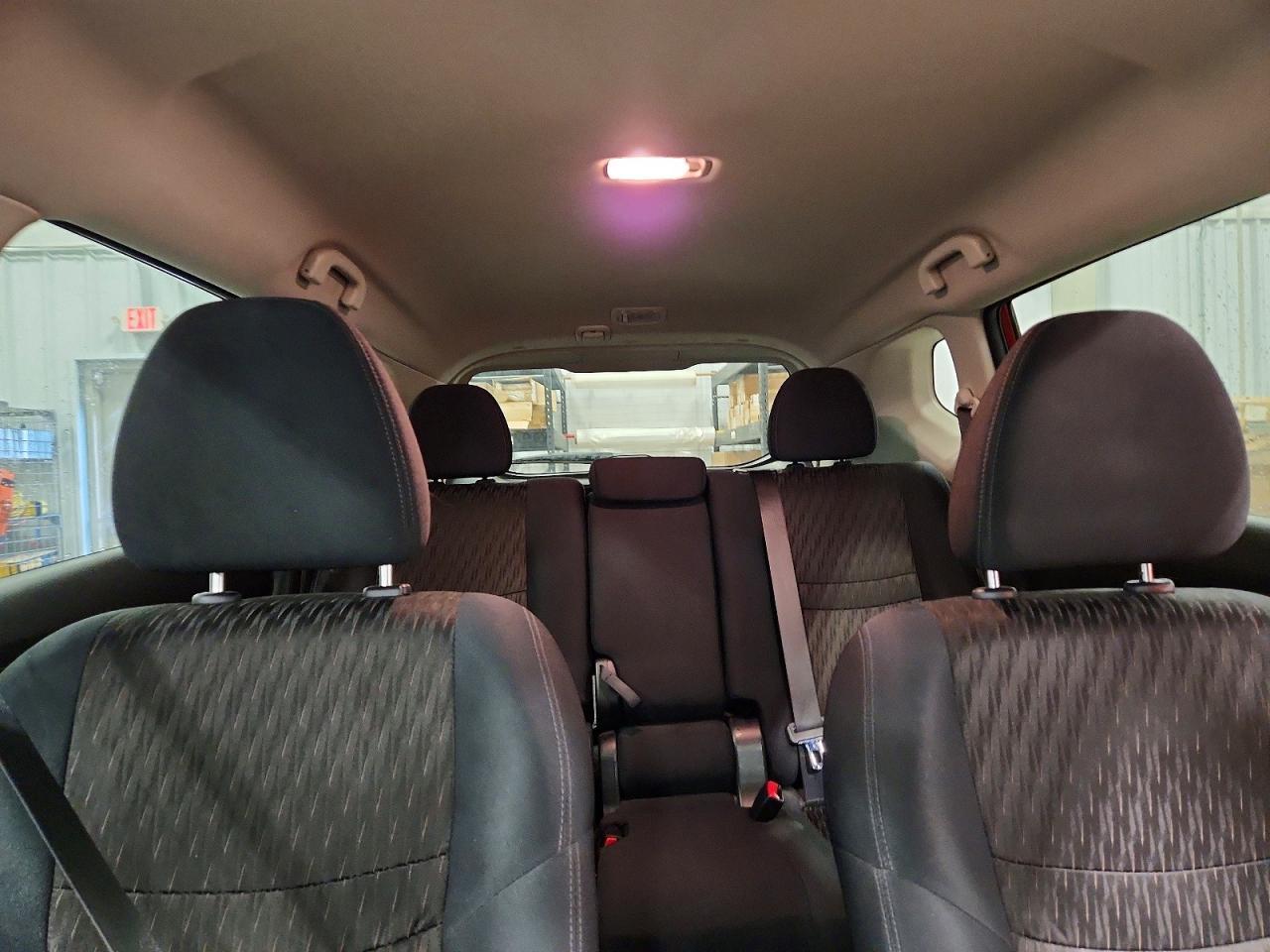 2018 Nissan Rogue S - zdjęcie 10