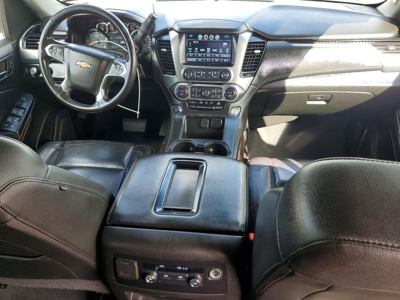 2019 Chevrolet Suburban K1500 Lt - zdjęcie 8