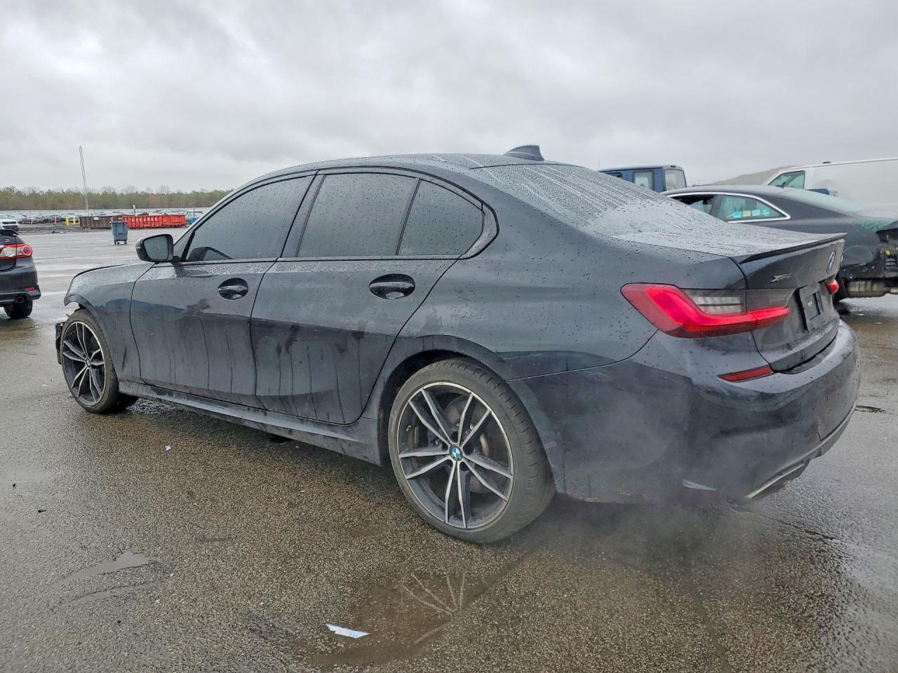 2022 BMW M340Xi - zdjęcie 2