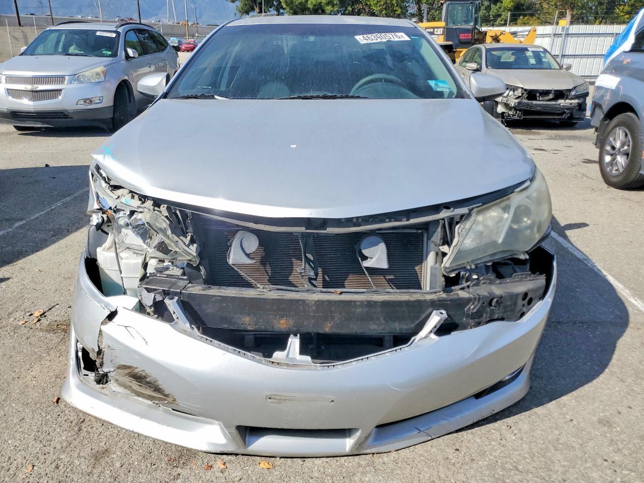 2014 Toyota Camry Se - zdjęcie 5