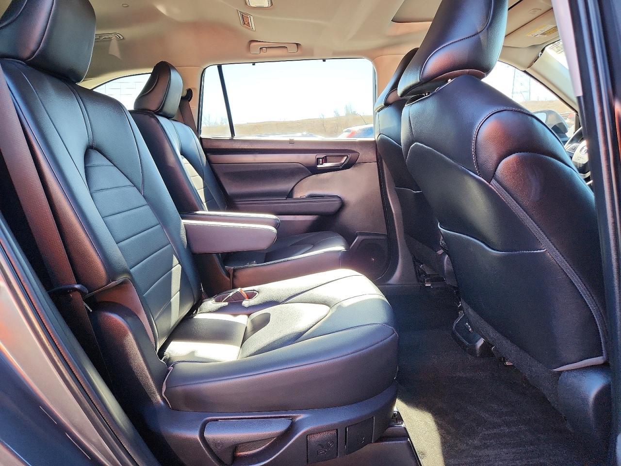 2023 Toyota Highlander Xle - zdjęcie 11