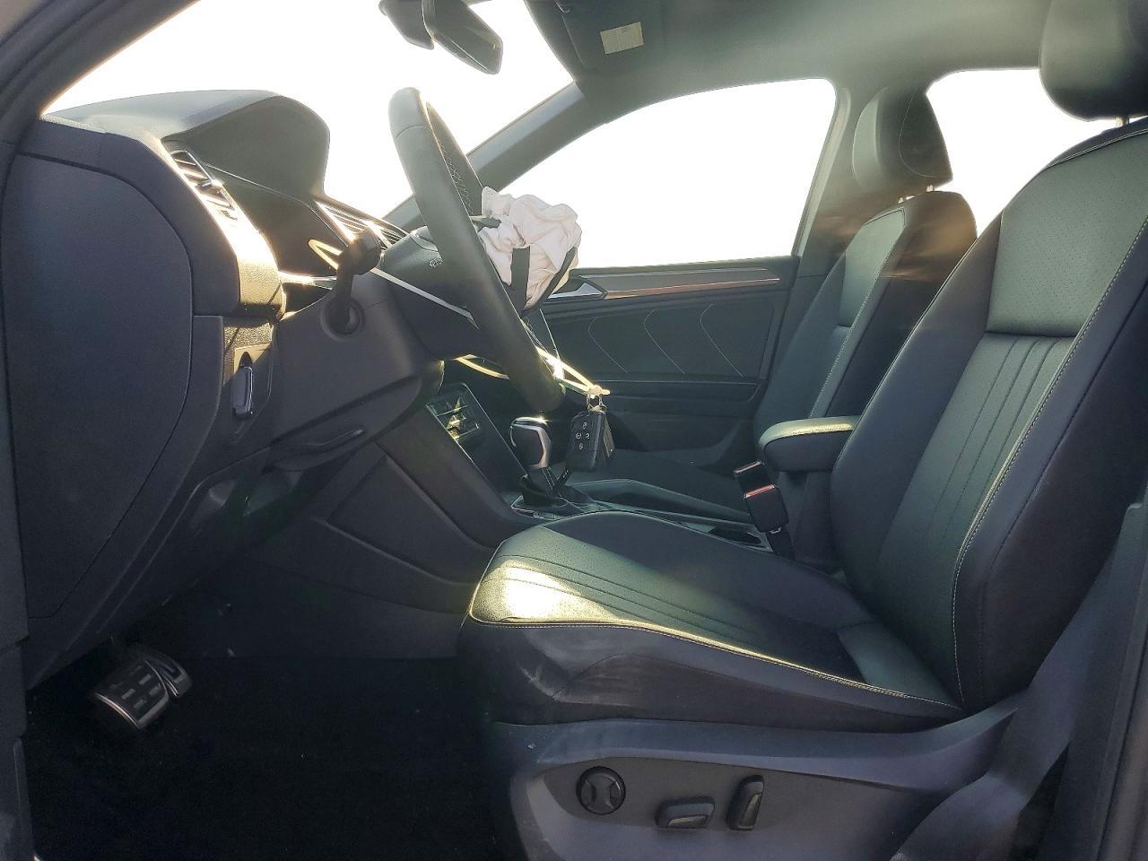 2023 Volkswagen Tiguan Se R-Line Black - zdjęcie 7