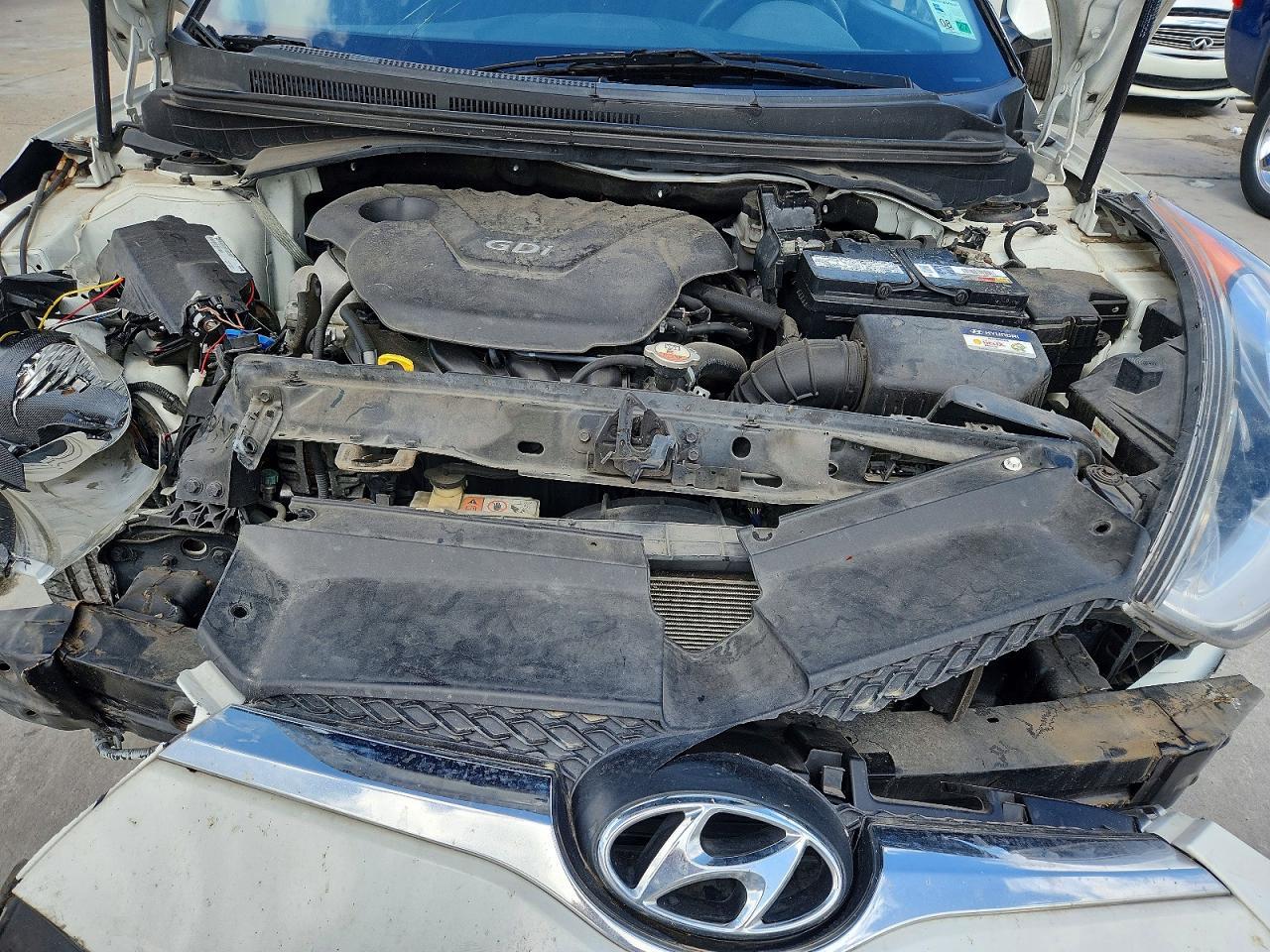 2017 Hyundai Veloster Base - zdjęcie 11