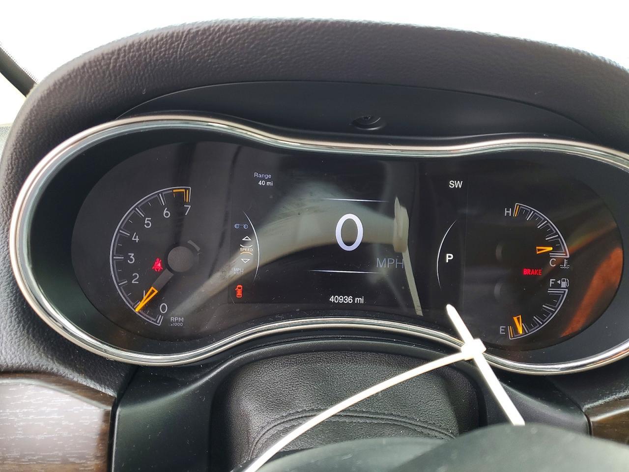 2014 Jeep Grand Cherokee Limited - zdjęcie 9