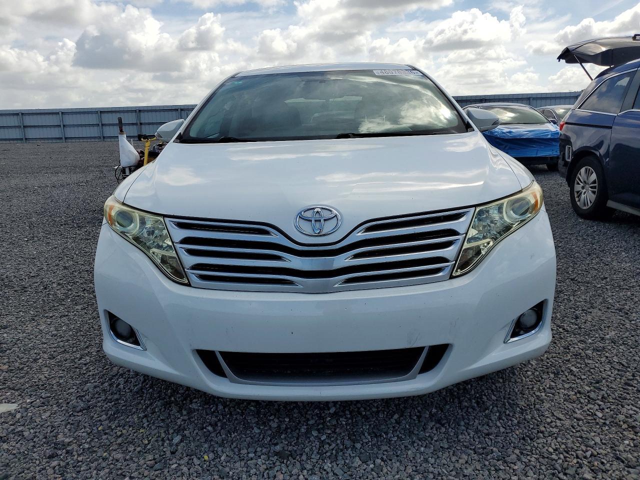 Toyota Venza - zdjęcie 5