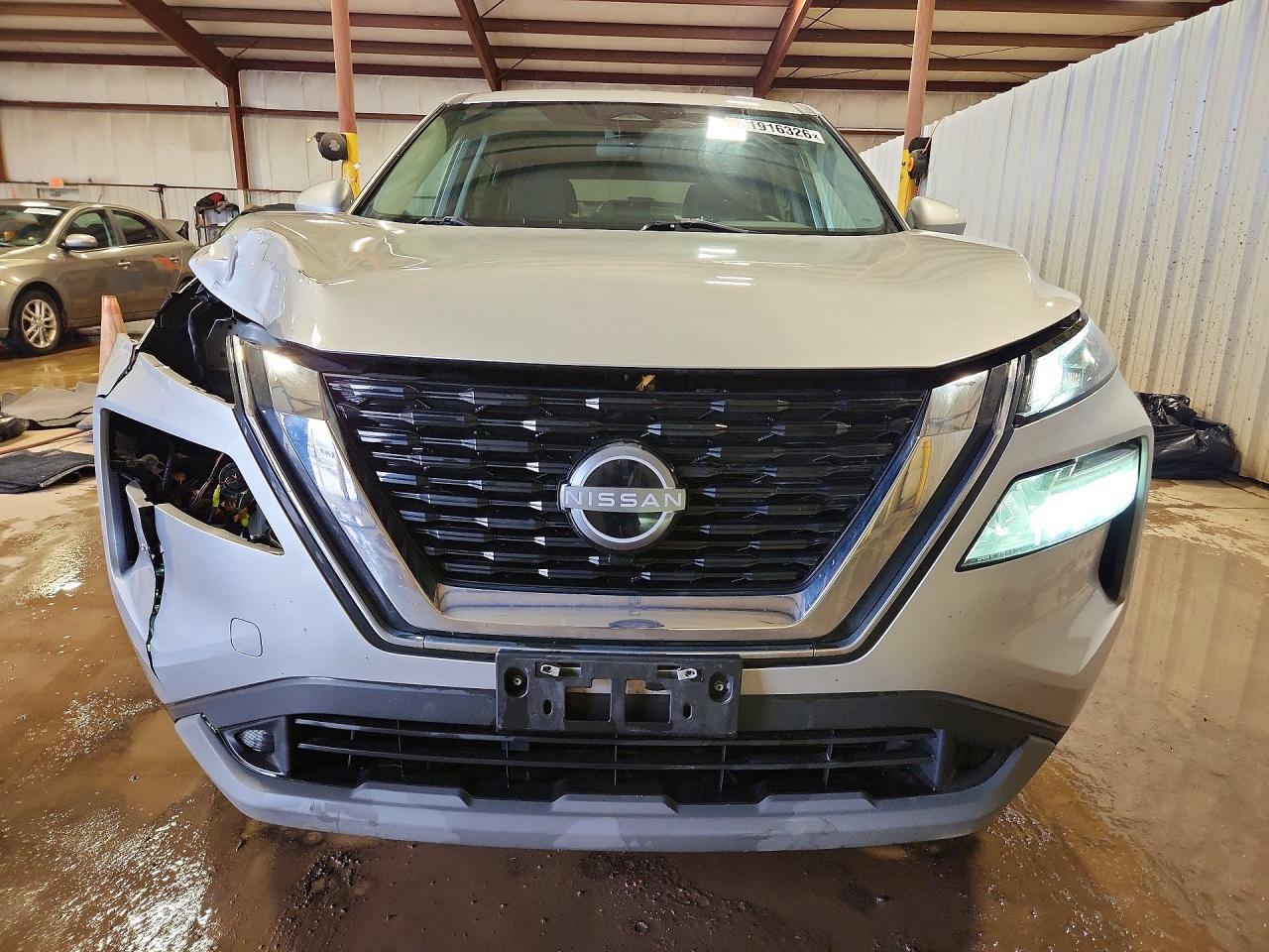 2022 Nissan Rogue Sv - zdjęcie 5