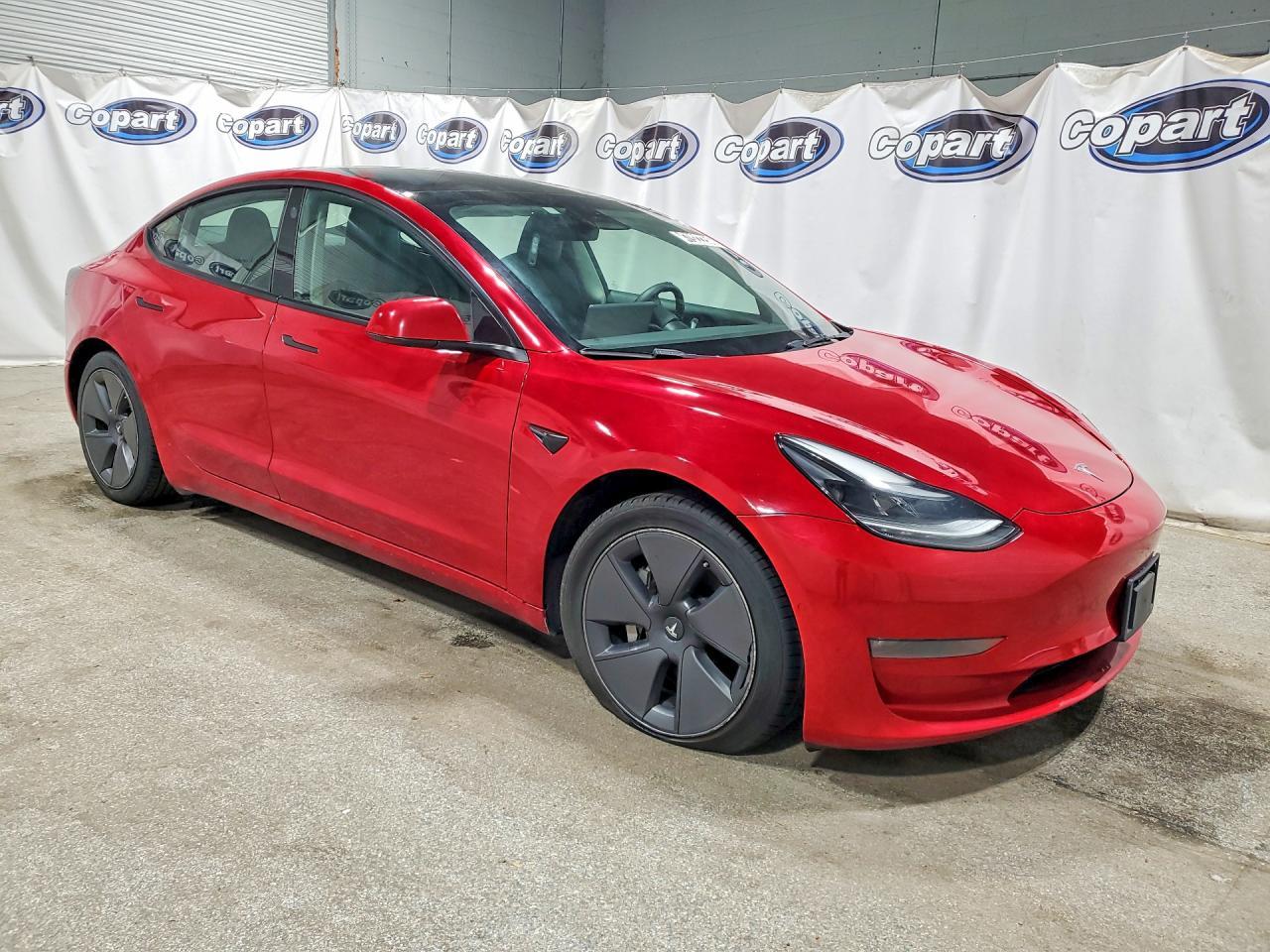 2022 Tesla Model 3 - zdjęcie 4