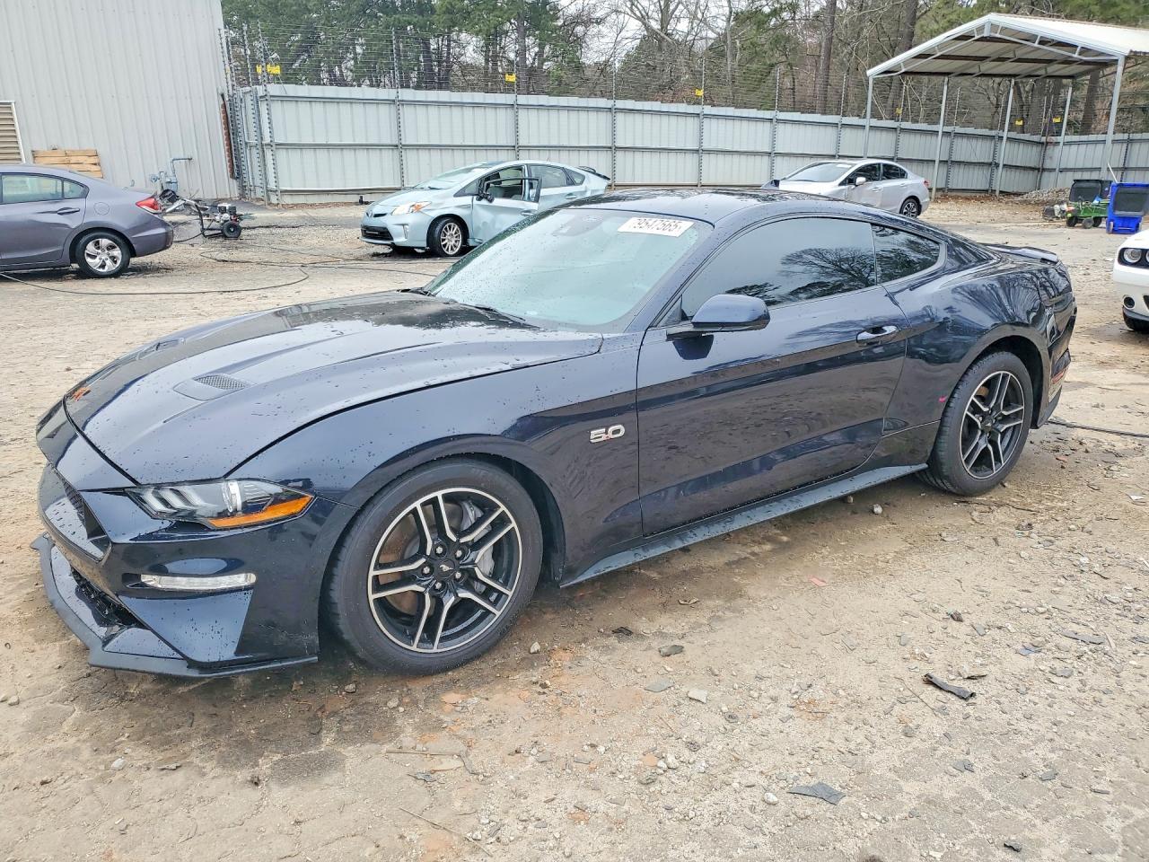 2021 Ford Mustang Gt - zdjęcie główne