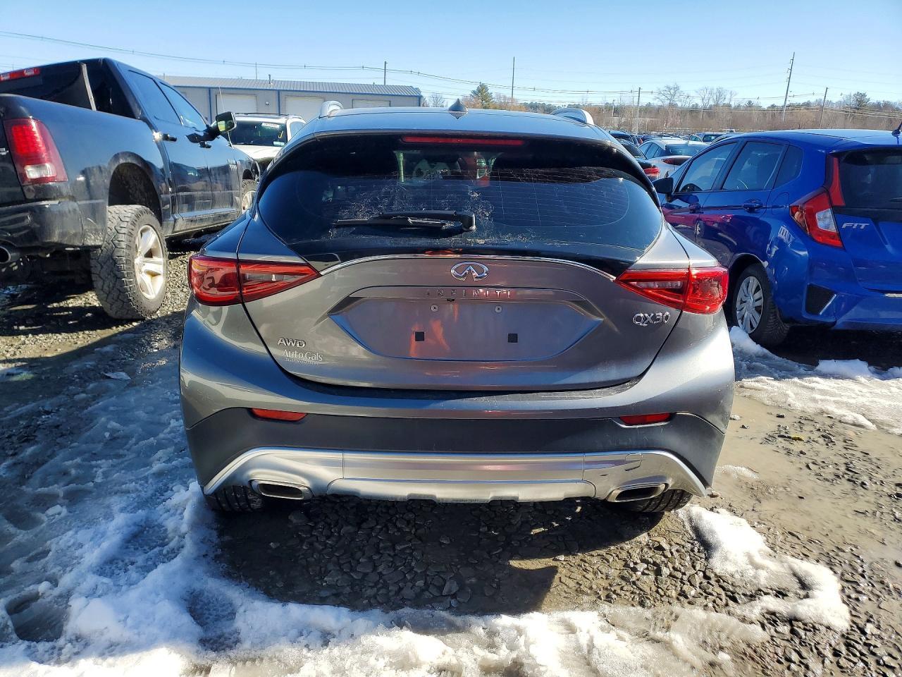 2017 Infiniti Qx30 Luxury - zdjęcie 6