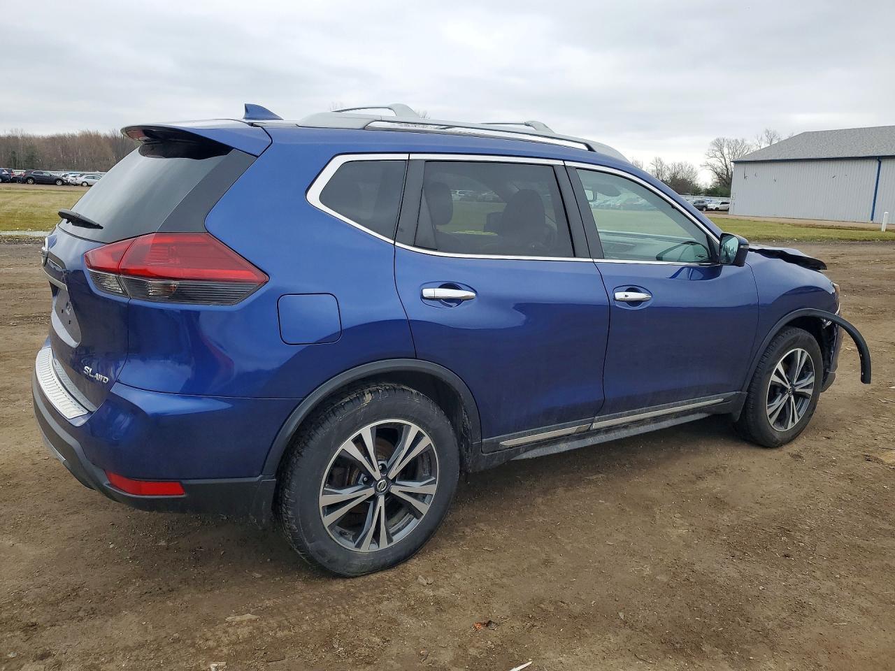 2018 Nissan Rogue S - zdjęcie 3