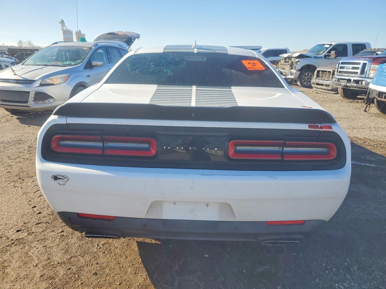 2016 Dodge Challenger R - zdjęcie 6