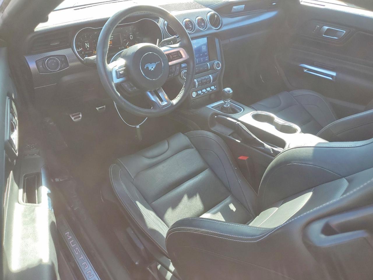 2022 Ford Mustang Gt - zdjęcie 8