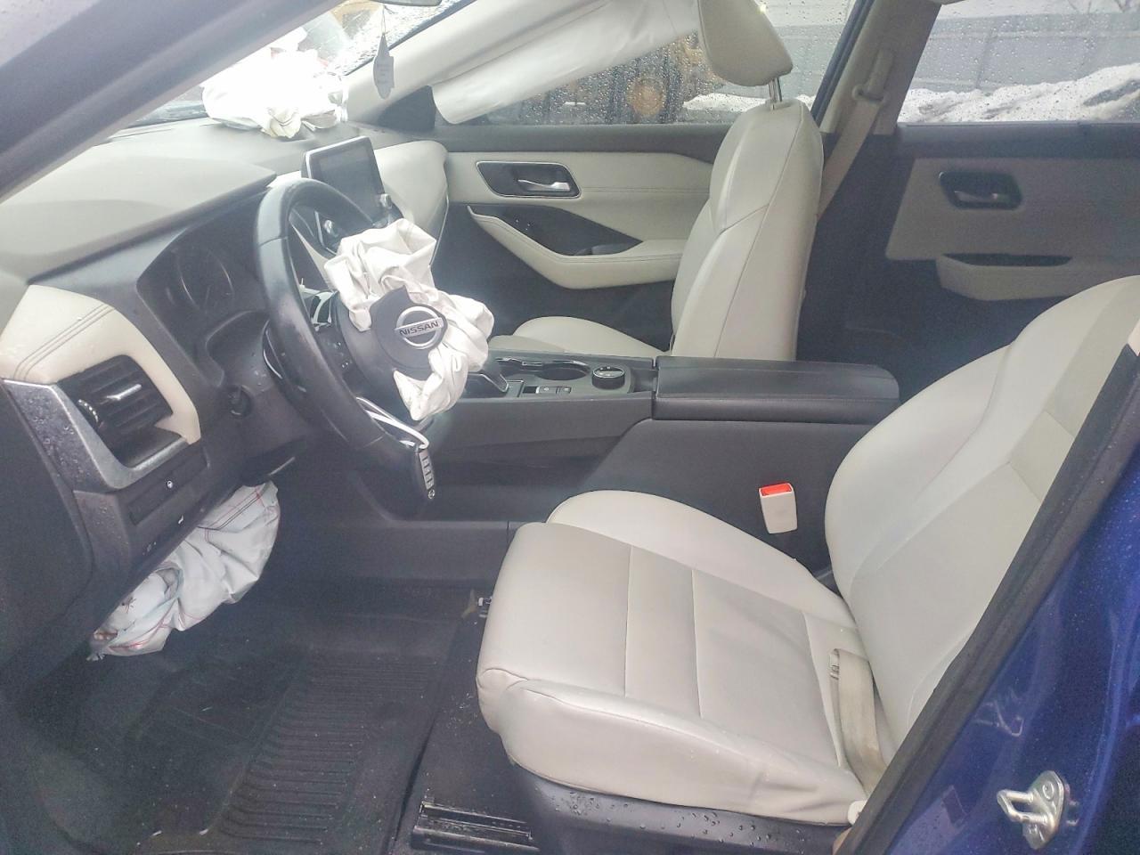 2021 Nissan Rogue Sv - zdjęcie 7