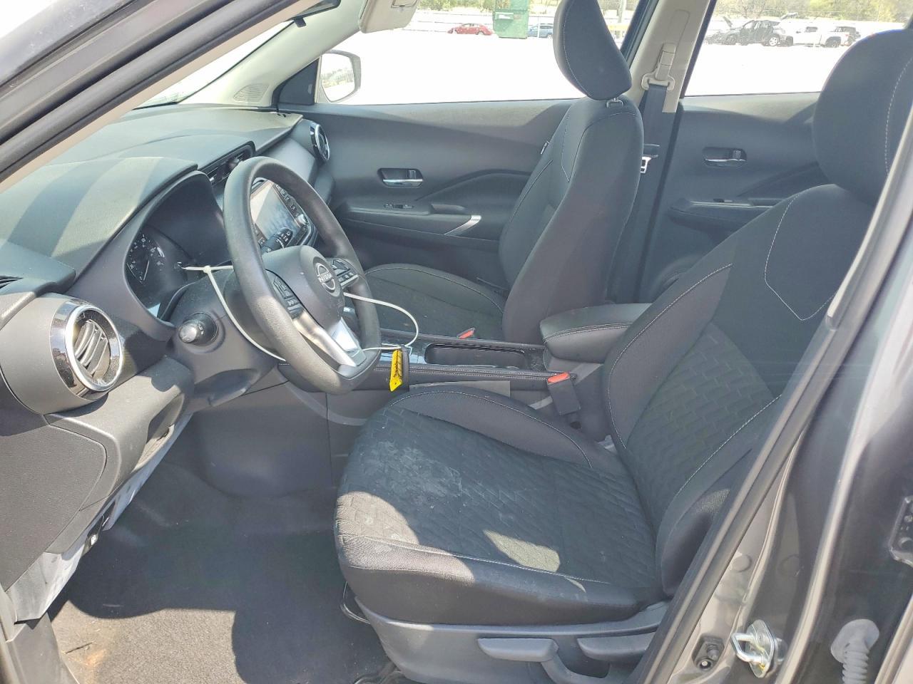 2022 Nissan Kicks Sv - zdjęcie 7