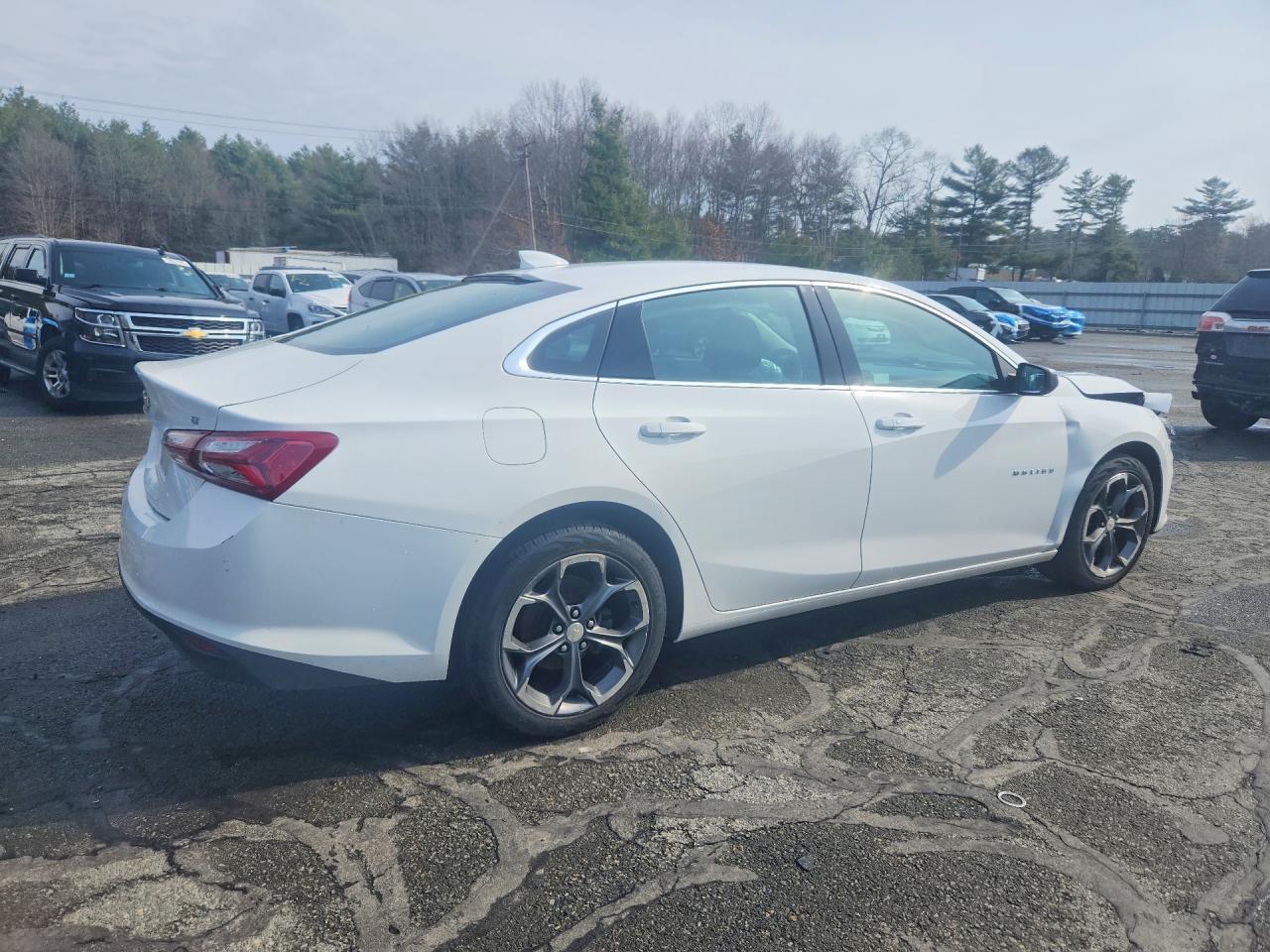 2021 Chevrolet Malibu Lt - zdjęcie 3