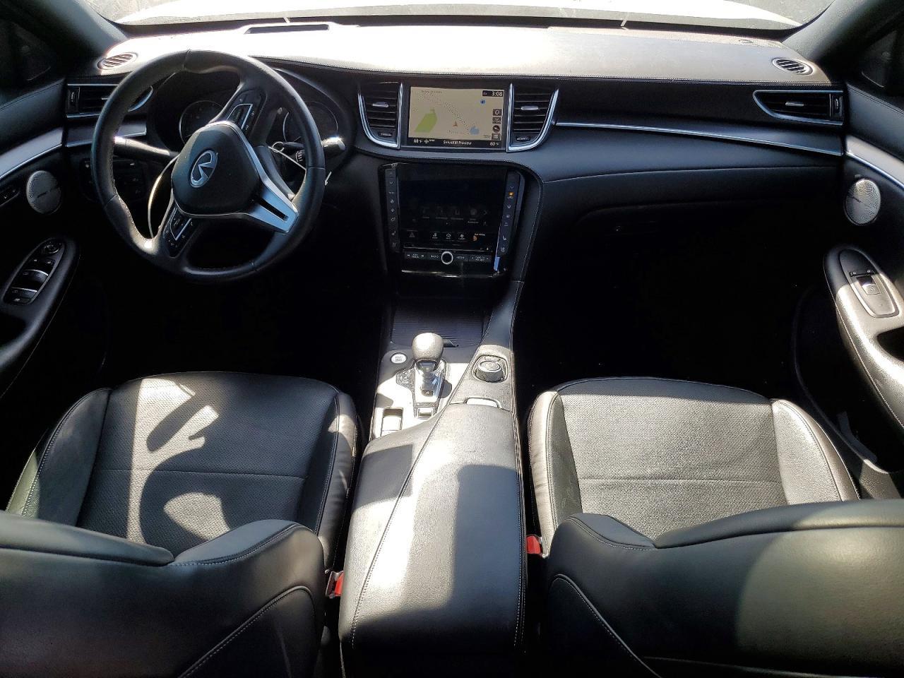 2022 Infiniti Qx55 Essential - zdjęcie 8