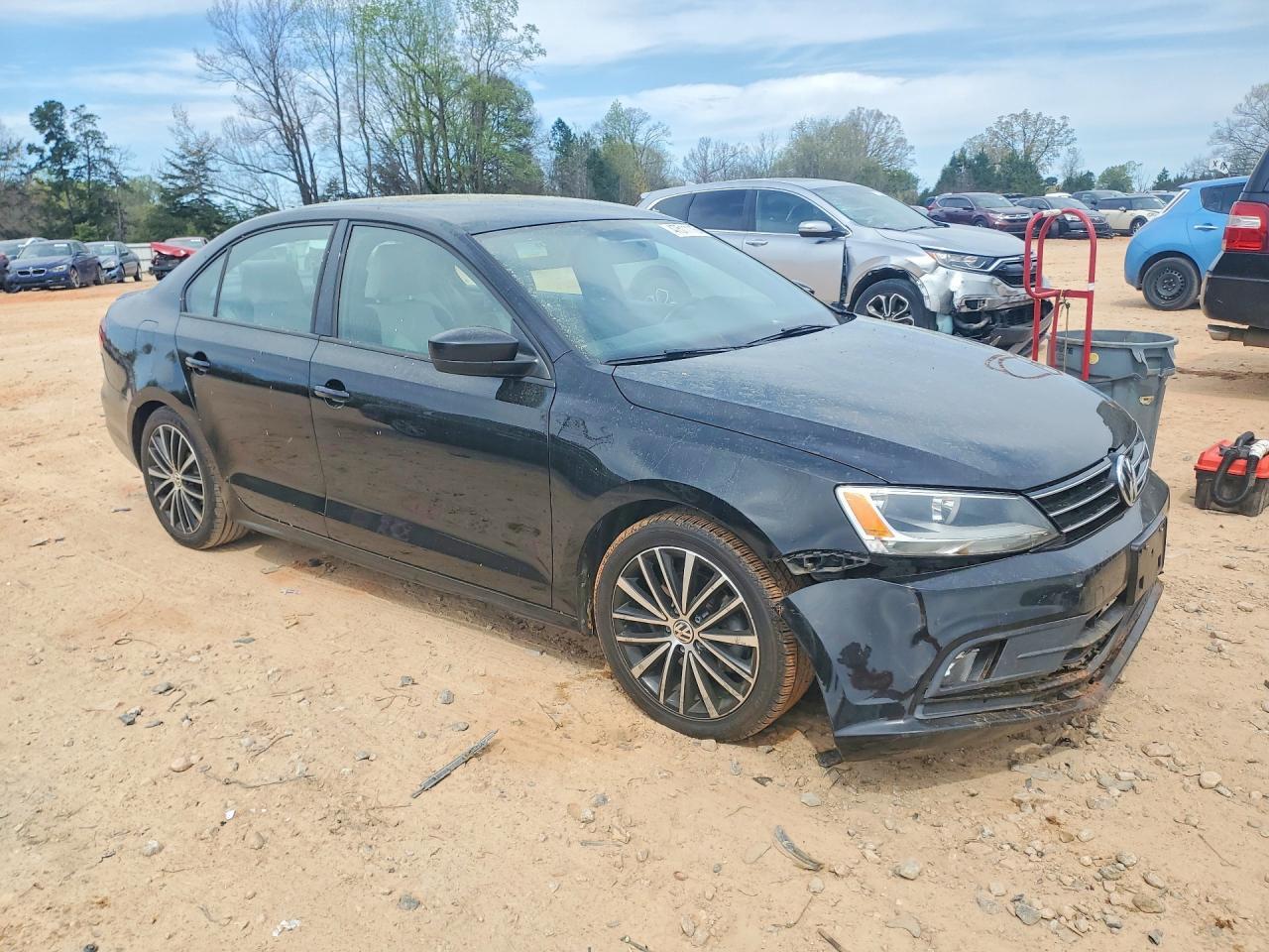 2016 Volkswagen Jetta Sport - zdjęcie 4
