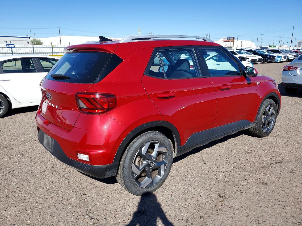 2021 Hyundai Venue Sel - zdjęcie 3