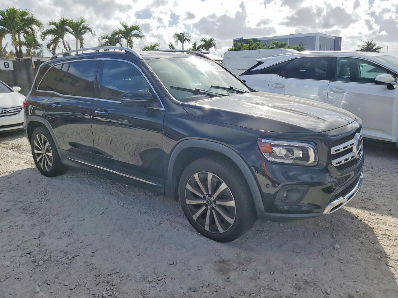 2021 Mercedes-Benz Glb 250 - zdjęcie 4