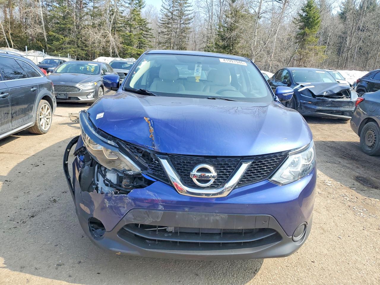 2017 Nissan Rogue Sport S - zdjęcie 5