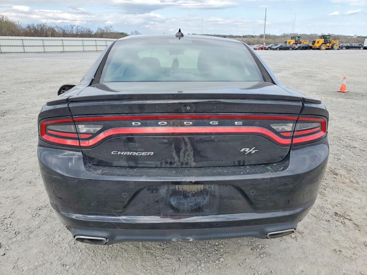 2018 Dodge Charger R - zdjęcie 6