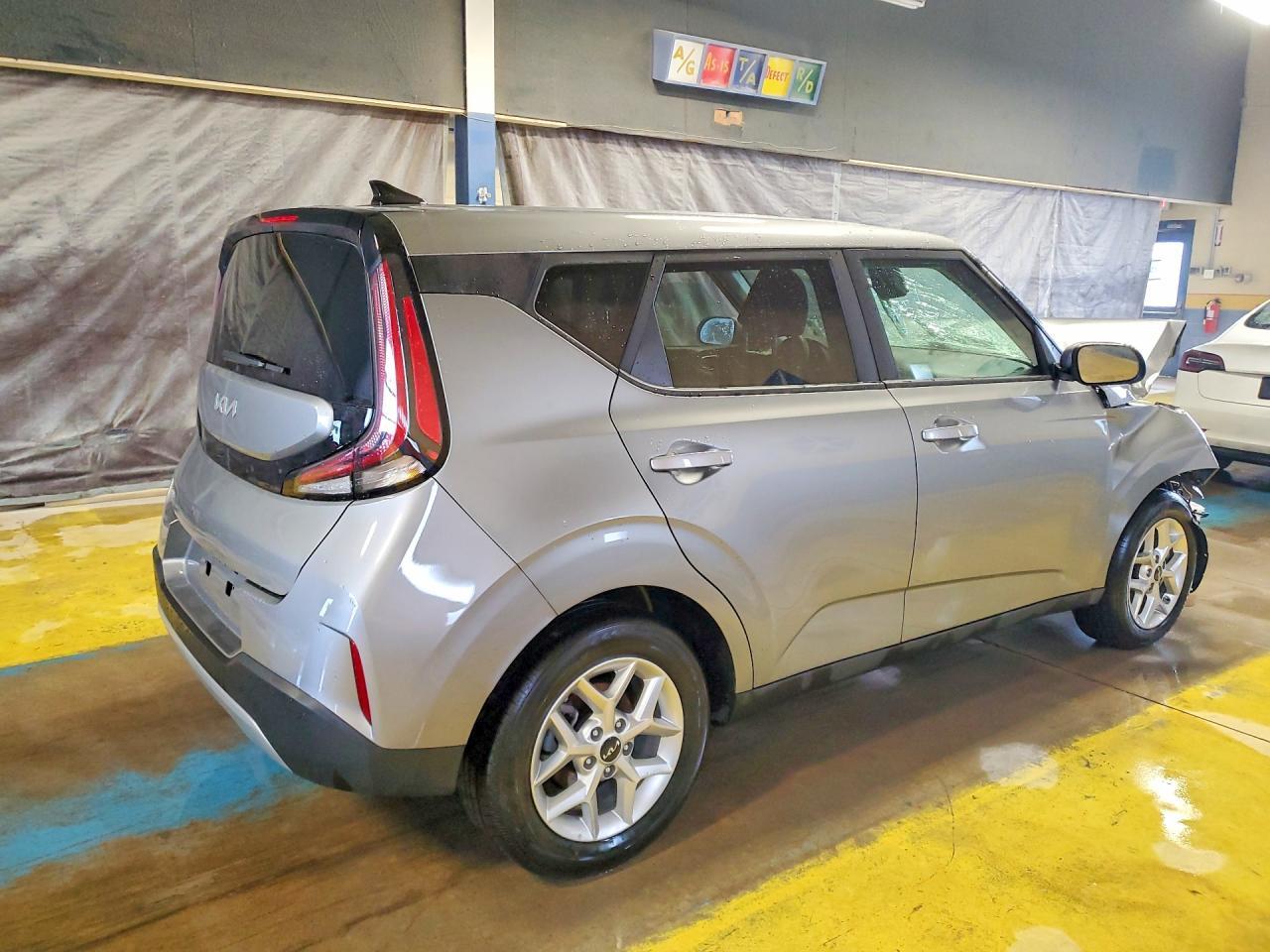 2025 Kia Soul Lx - zdjęcie 3