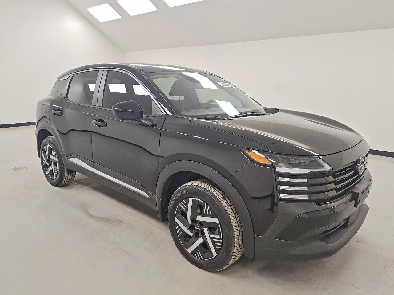 2025 Nissan Kicks Sv - zdjęcie 4