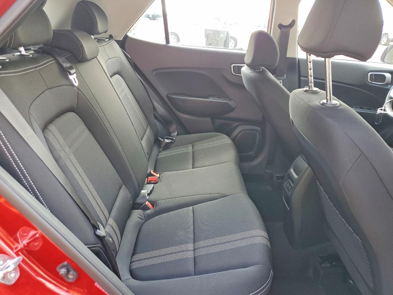 2024 Hyundai Venue Sel - zdjęcie 11