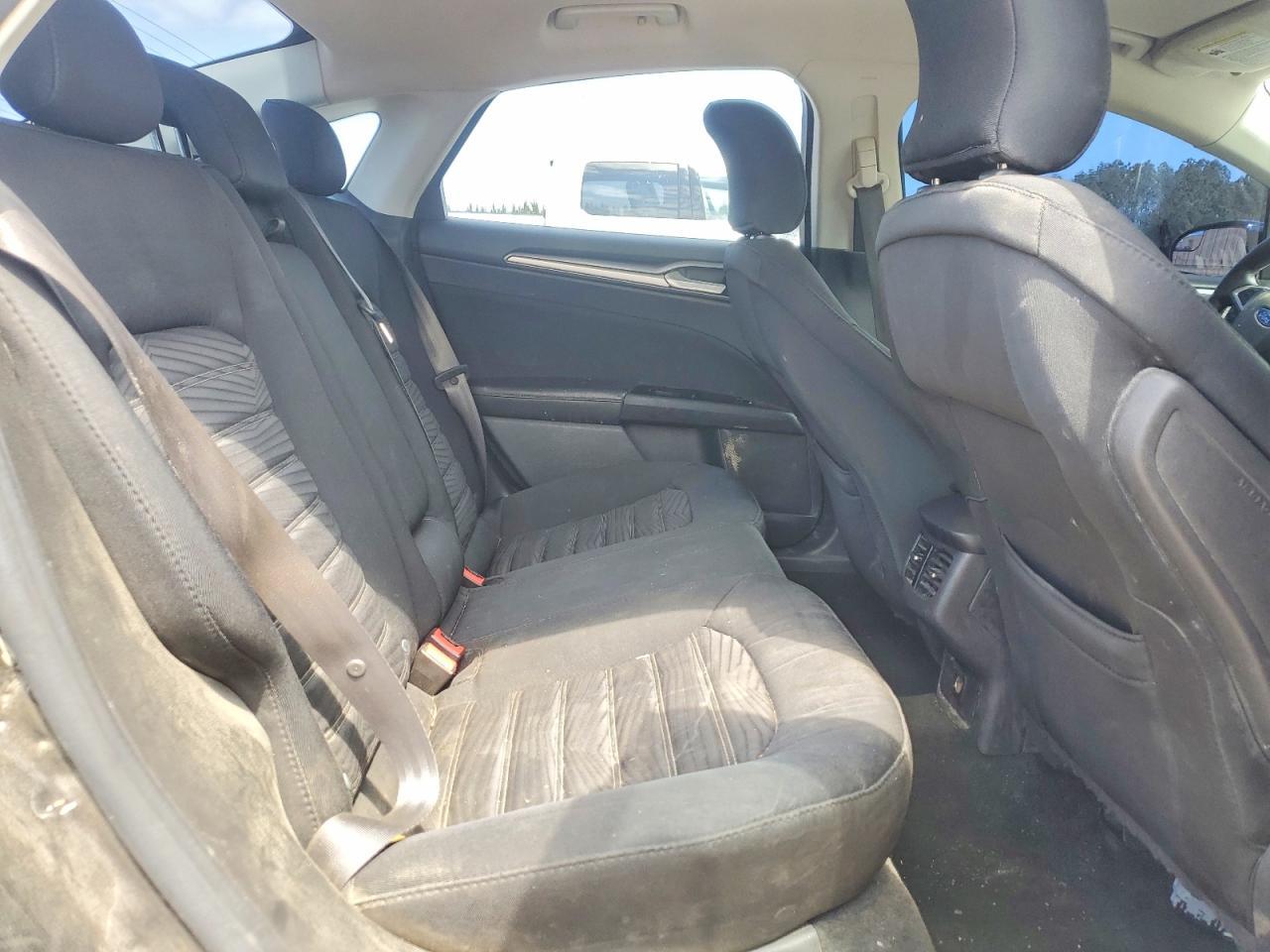 2016 Ford Fusion Se - zdjęcie 10