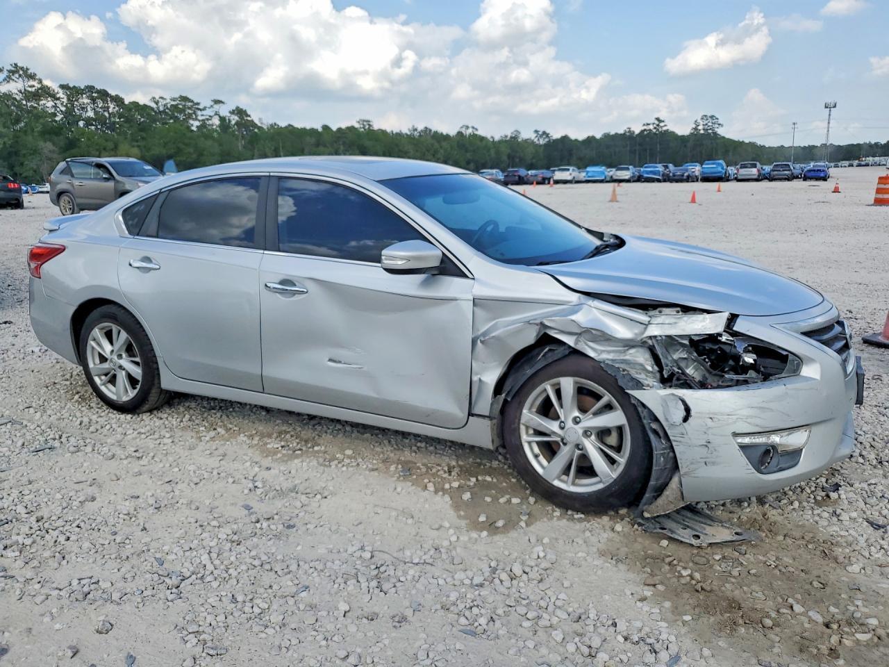 2013 Nissan Altima 2.5 - zdjęcie 4