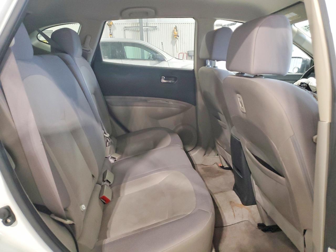 2013 Nissan Rogue S - zdjęcie 11