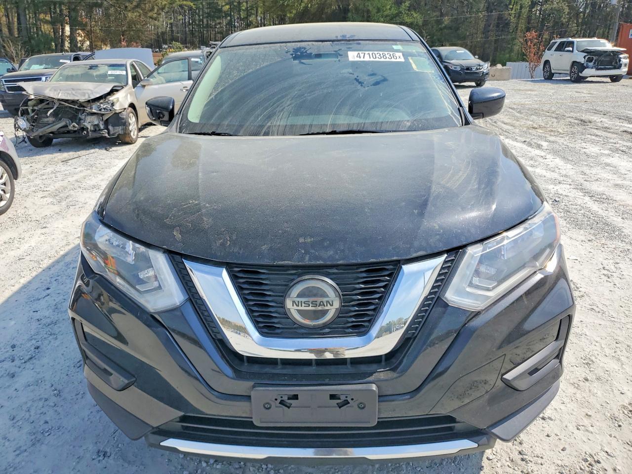 Nissan Rogue - zdjęcie 5