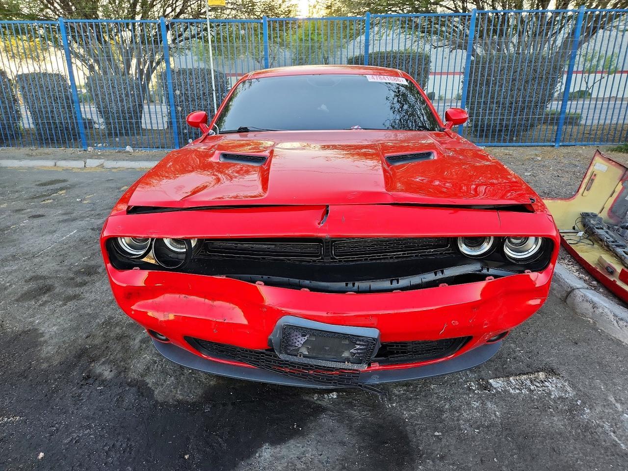 2016 Dodge Challenger Sxt - zdjęcie 5