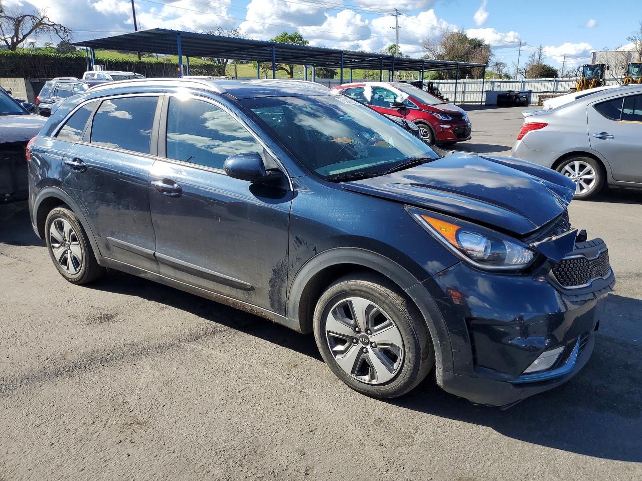 2019 Kia Niro Plug-In Hybrid Lx - zdjęcie 4