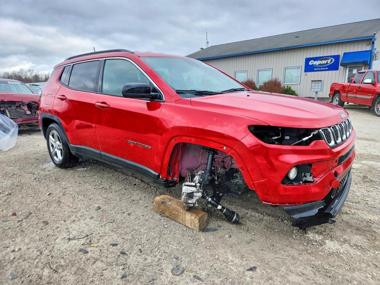 2023 Jeep Compass Latitude - zdjęcie 4
