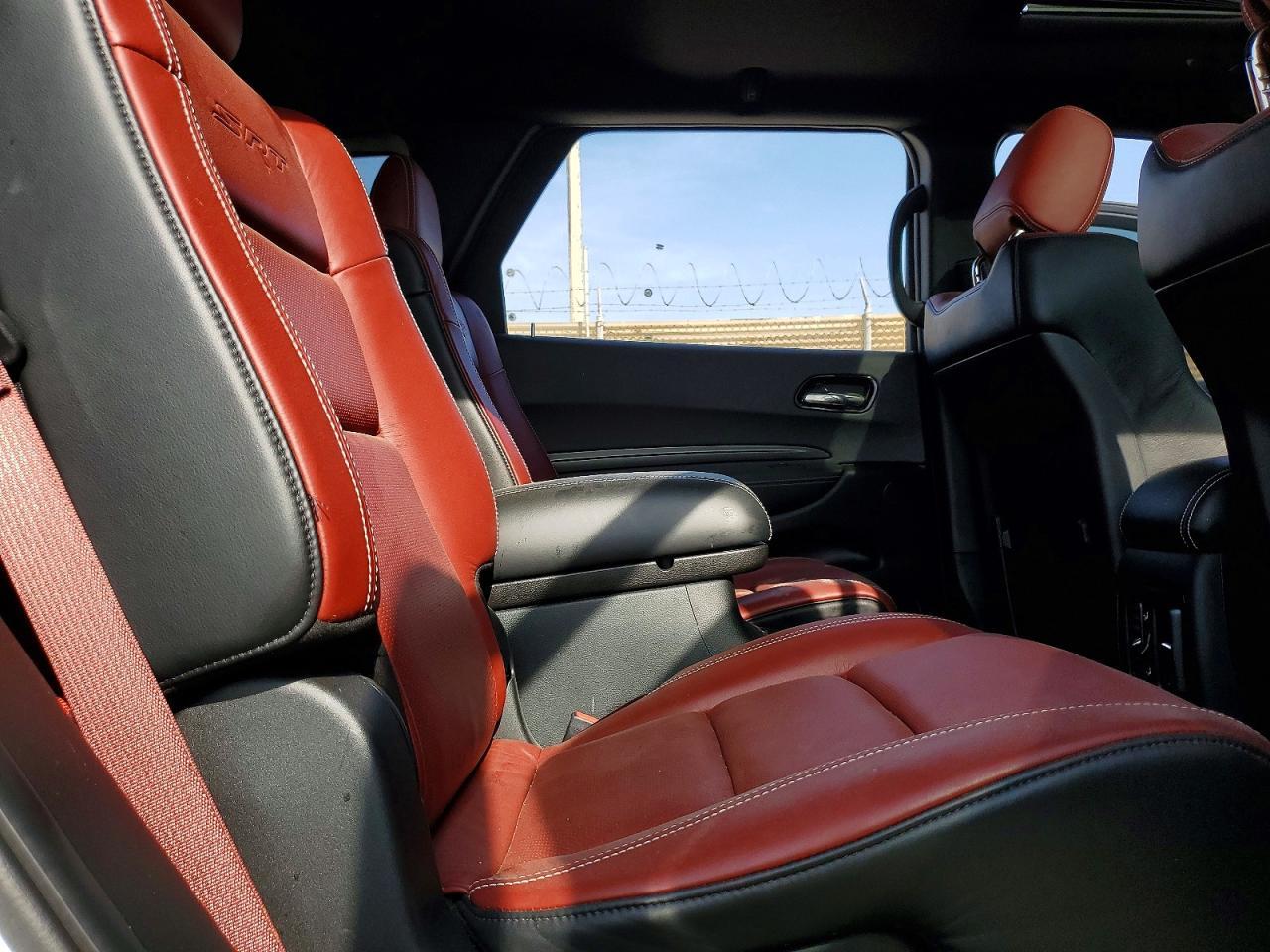 2022 Dodge Durango Srt 392 - zdjęcie 11