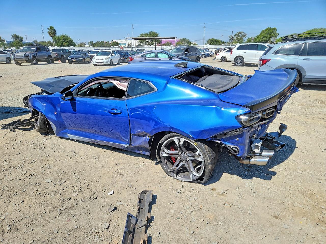 2021 Chevrolet Camaro Lz - zdjęcie 2