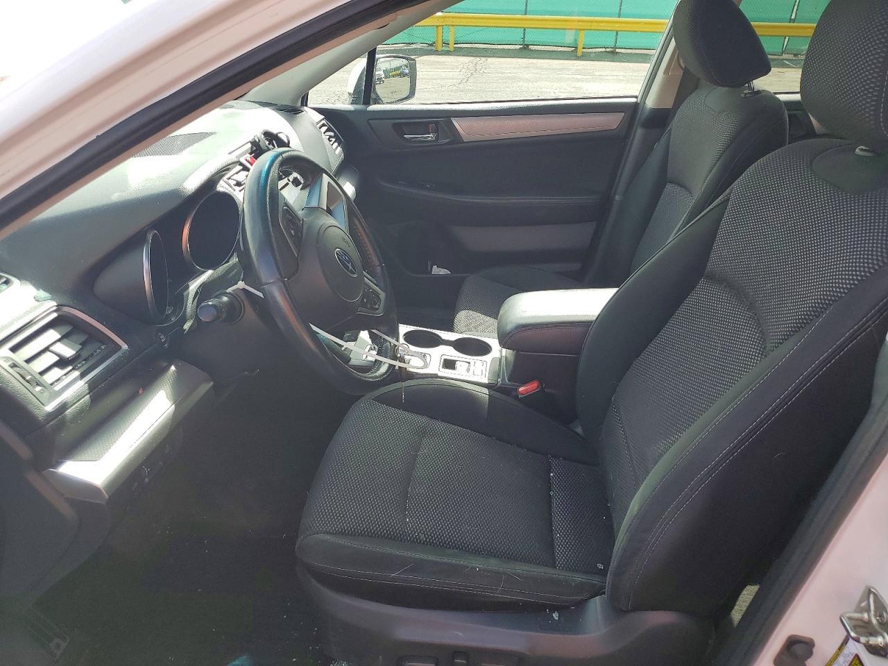 2015 Subaru Outback 2.5I Premium - zdjęcie 7