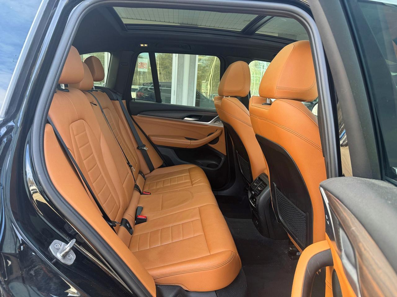 2021 BMW X3 xDrive30I - zdjęcie 6