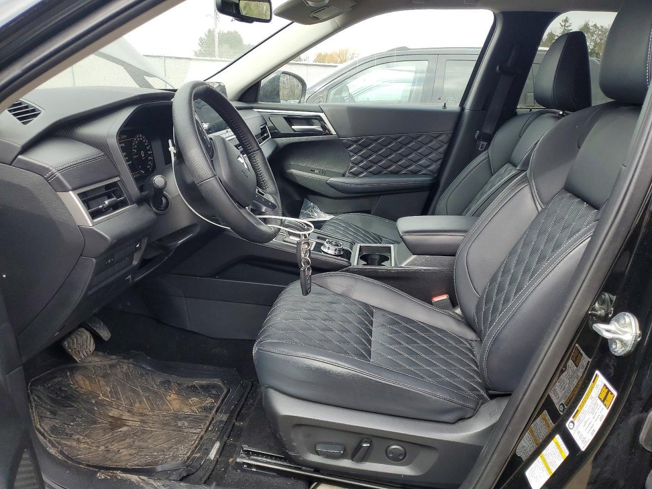 2024 Mitsubishi Outlander Se - zdjęcie 7