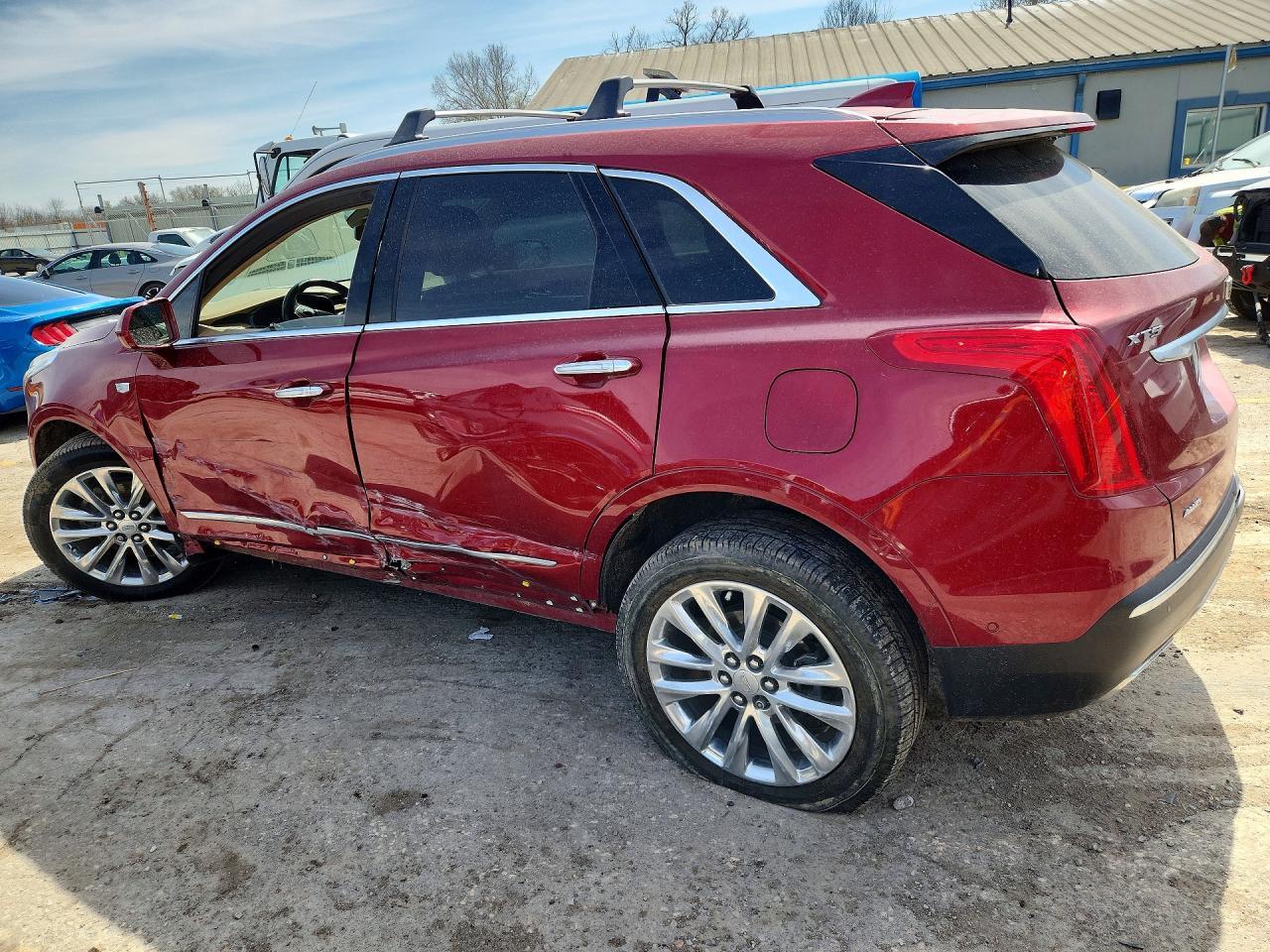 2019 Cadillac Xt5 Platinum - zdjęcie 2