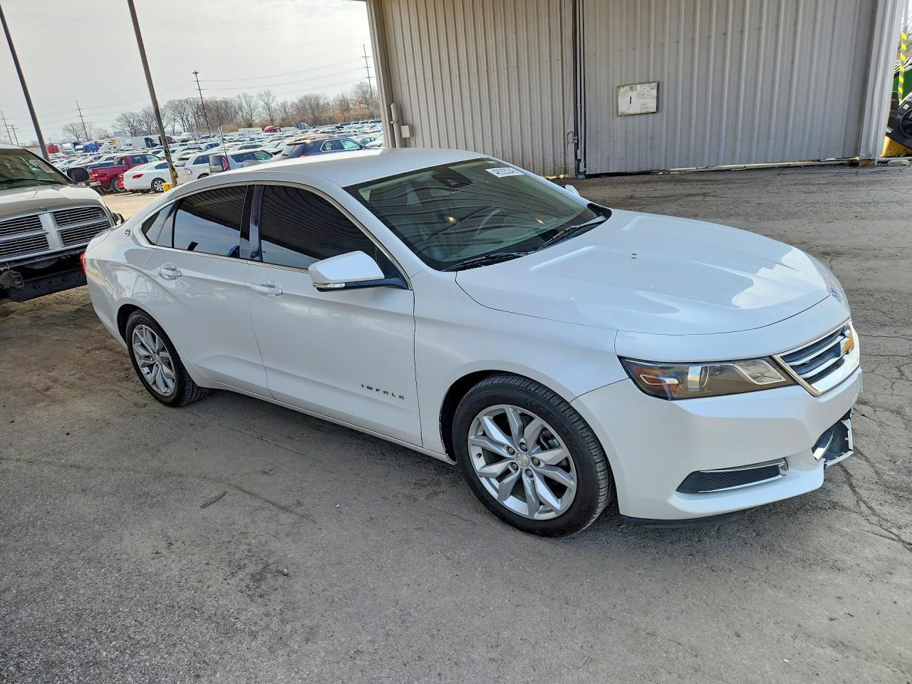 2016 Chevrolet Impala Lt - zdjęcie 4