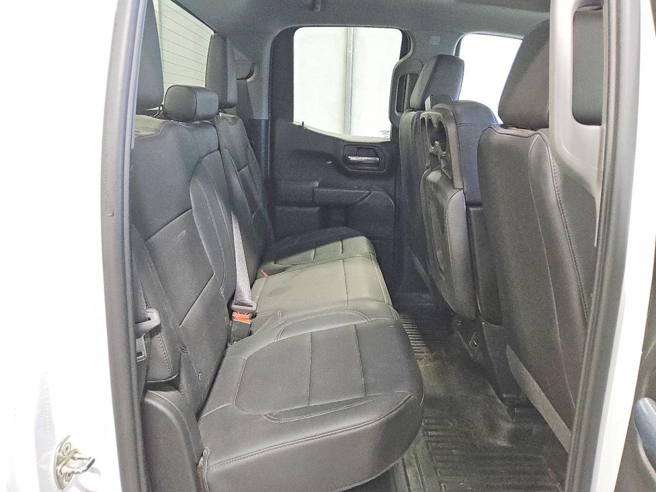 2019 Chevrolet Silverado K1500 - zdjęcie 10